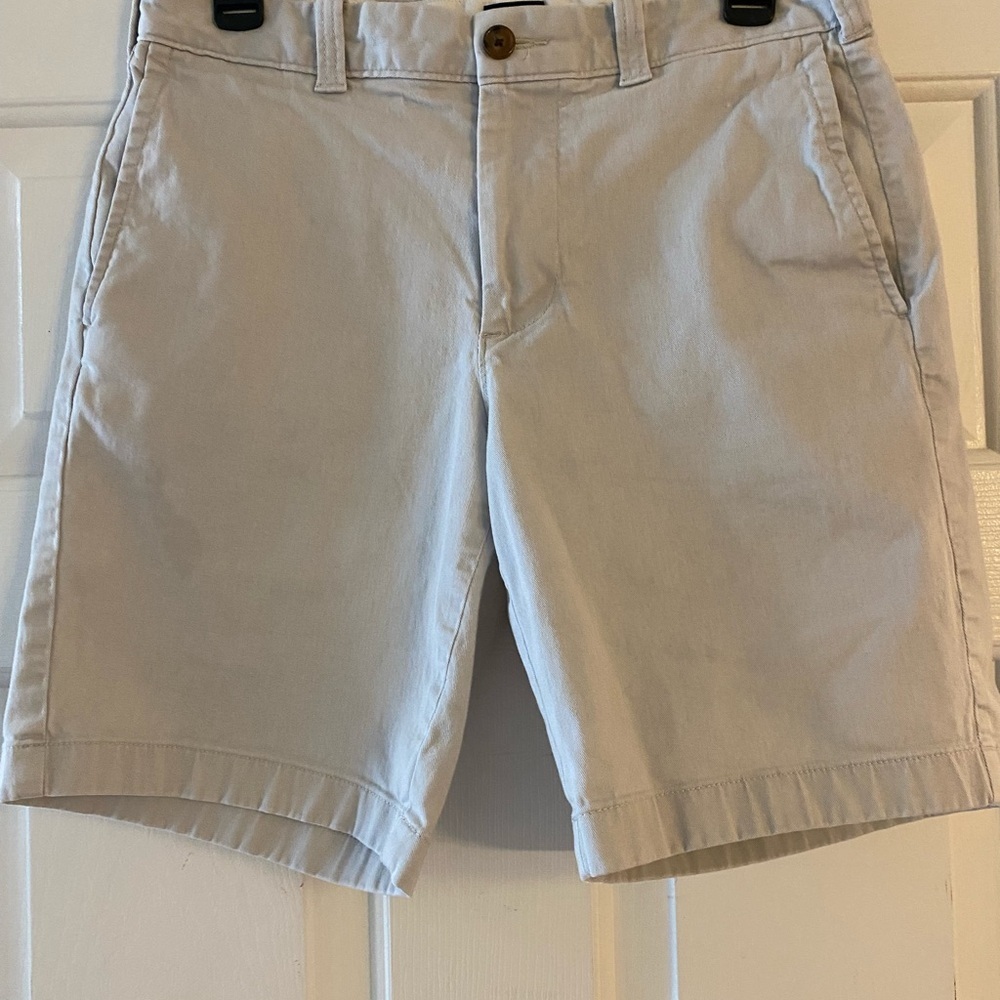 ***Bundle 2 pairs sold together) Men's J. Crew 9” Flex Chino Shorts